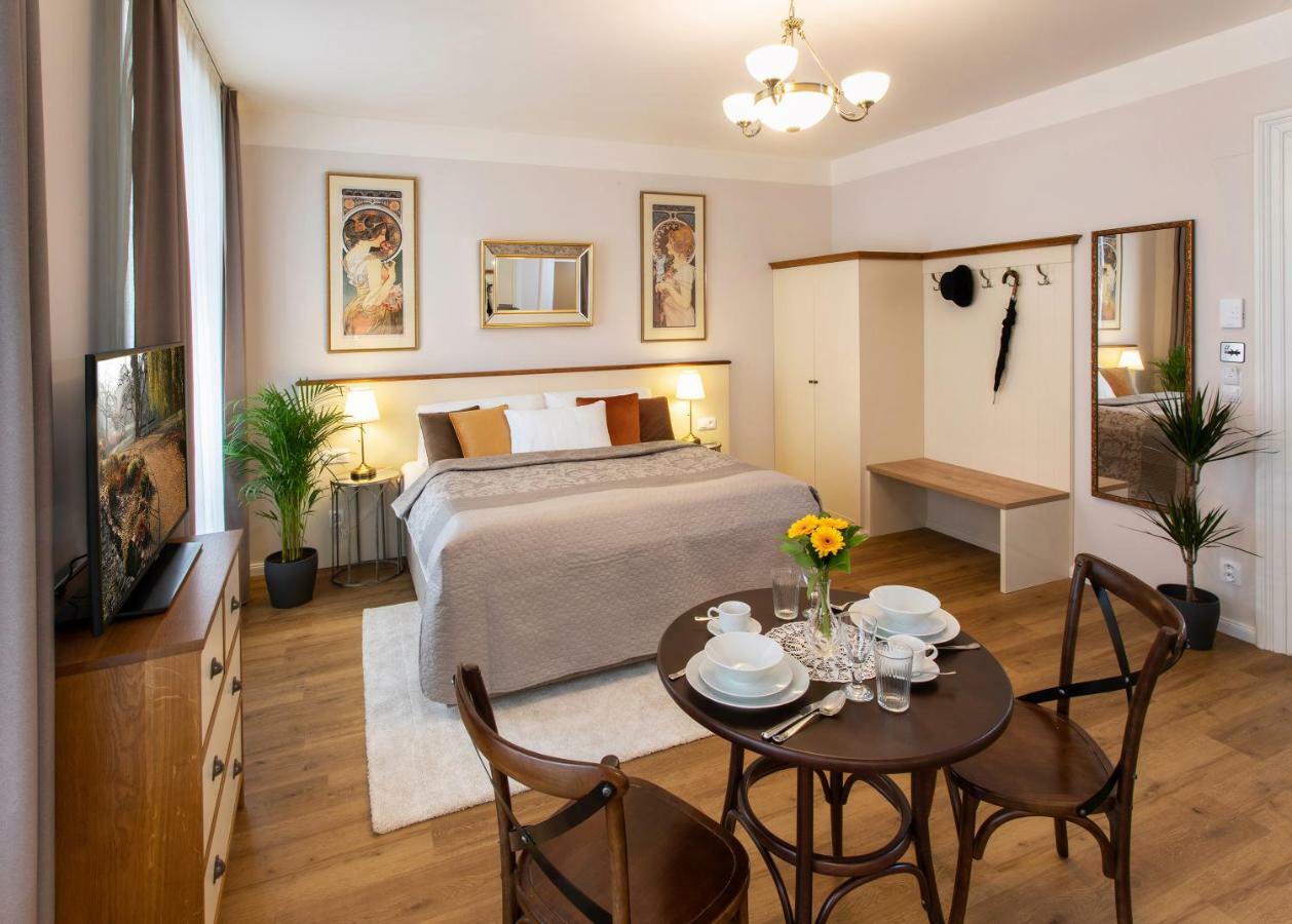 Seno6 Apartments Praha Bagian luar foto