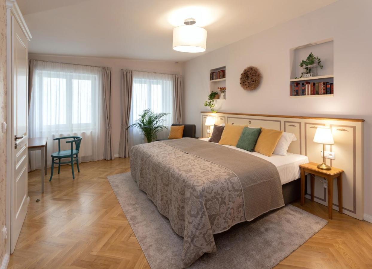 Seno6 Apartments Praha Bagian luar foto
